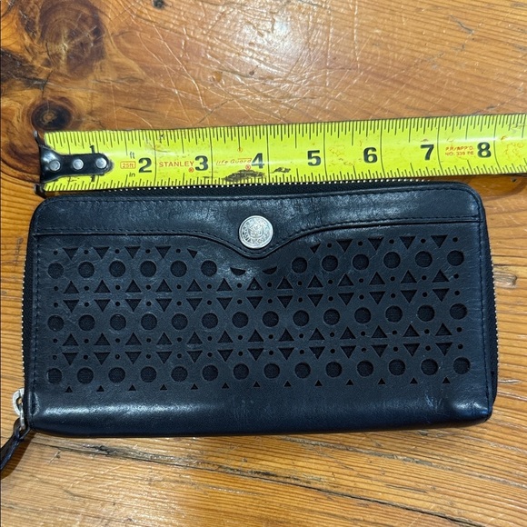 Rebecca Minkoff Black Leather Long Zippered Wallet - Picture 4 of 11